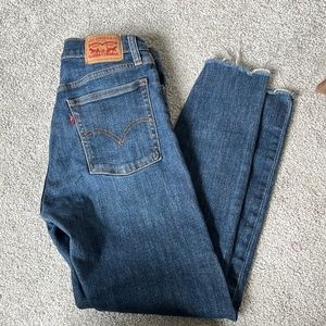 Levi’s high rise wedgie skinny jeans